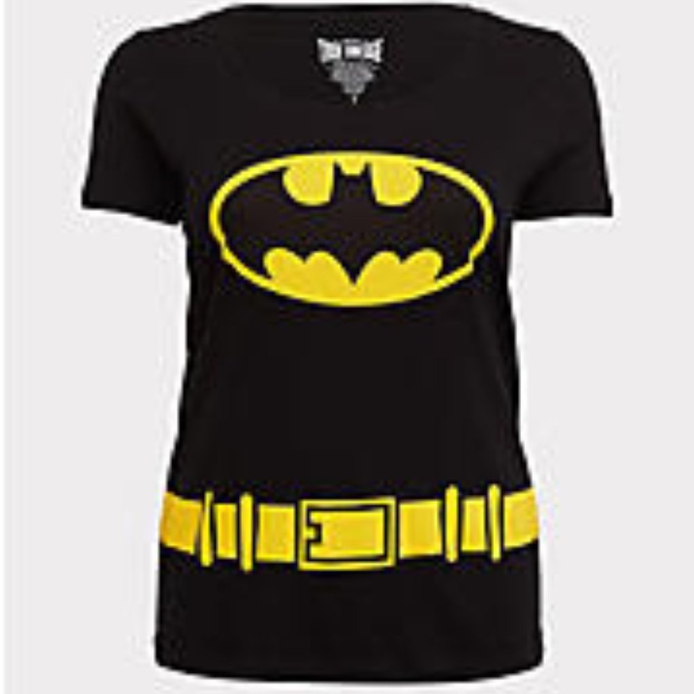 BATMAN BLACK HALLOWEEN COSTUME TEE